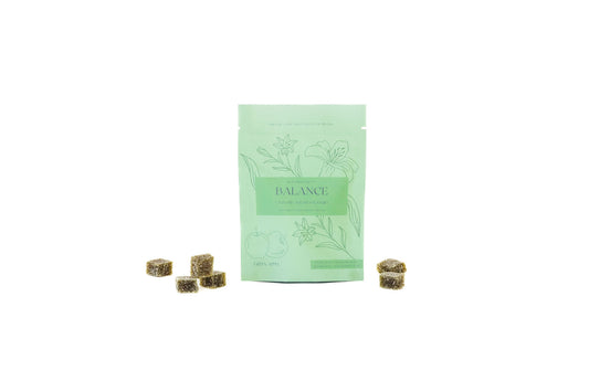 Kota Botanics™ 混合 D9 THC CBD 软糖 | 平衡 (50 毫克)